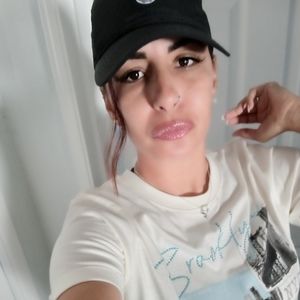 Meet your Posher, Carolina